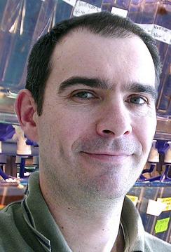 Head-shot-ALan-.jpg